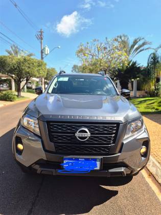 NISSAN FRONTIER 2.3 16V TURBO DIESEL ATTACK CD 4X4 AUTOMÁTICO NISSAN FRONTIER 2.3 16V TURBO DIESEL ATTACK CD 4X4 AUTOMÁTICO